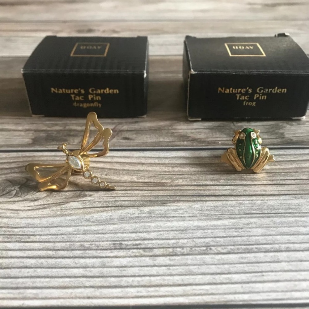 Vintage Avon Garden pins